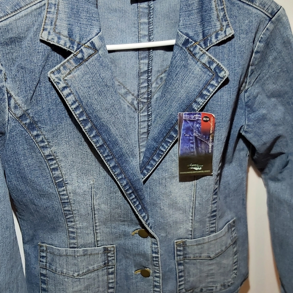 Jean Jacket - Picture 2 of 7